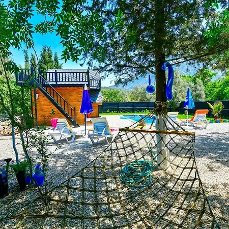 Astonishing Tiny House With Private Pool Close To Lycian Way In Oludeniz بيت للعطل