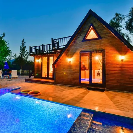 Astonishing Tiny House With Private Pool Close To Lycian Way In Oludeniz Hébergement de vacances Ovacık