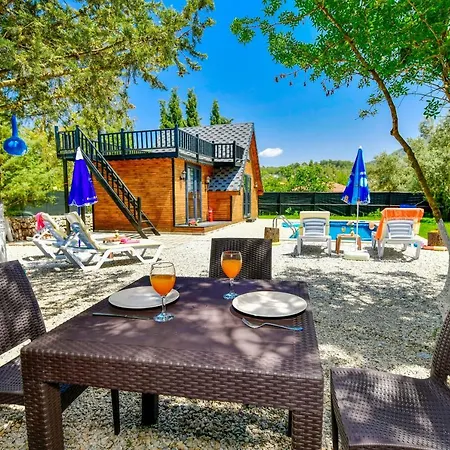 Astonishing Tiny House With Private Pool Close To Lycian Way In Oludeniz Hébergement de vacances